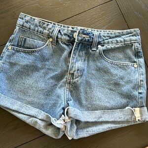 Women’s Jean shorts Size 1/25